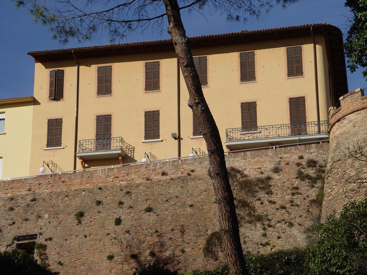 Hotel Antico Borgo Риоло-Терме Экстерьер фото