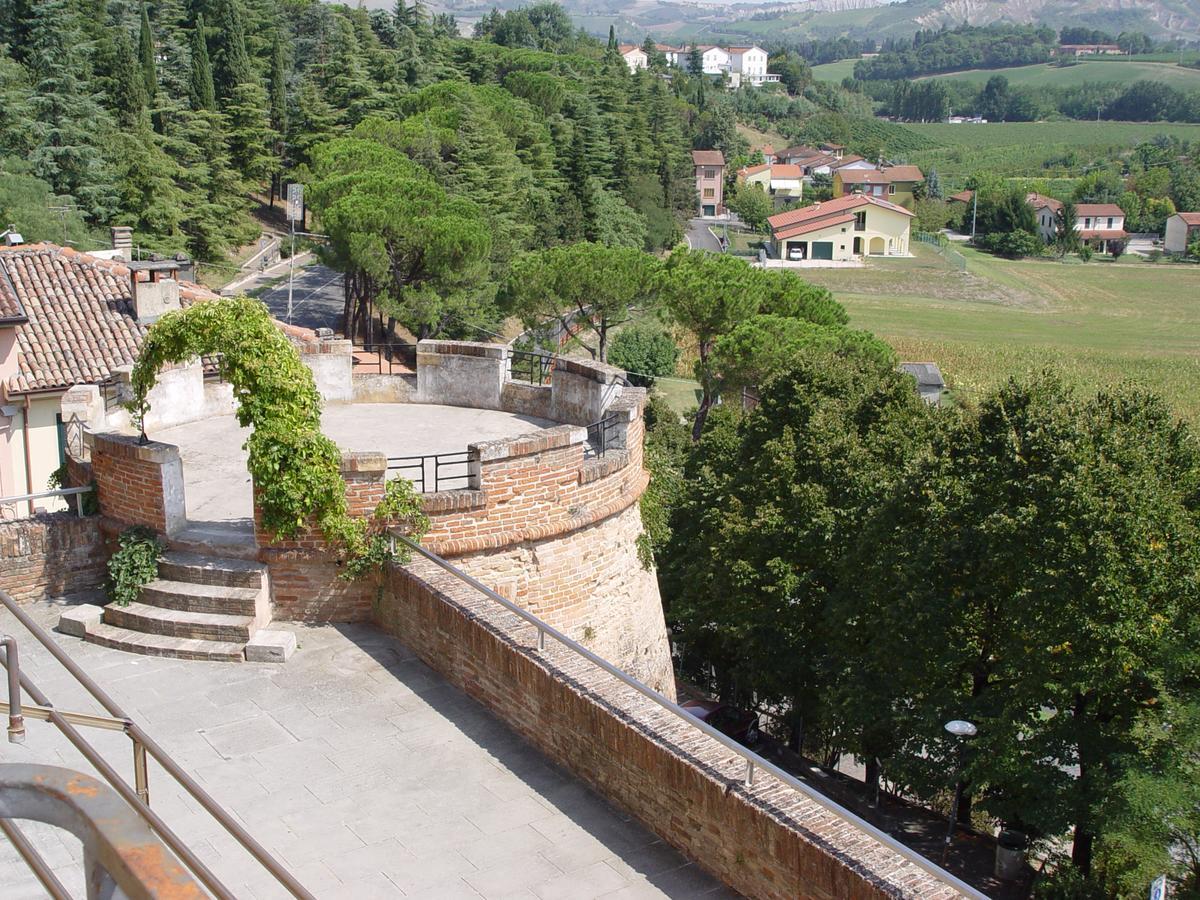 Hotel Antico Borgo Риоло-Терме Экстерьер фото