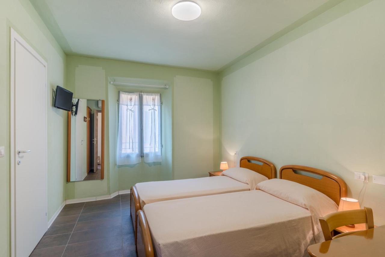 Hotel Antico Borgo Риоло-Терме Экстерьер фото