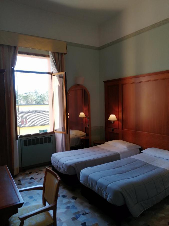 Hotel Antico Borgo Риоло-Терме Экстерьер фото