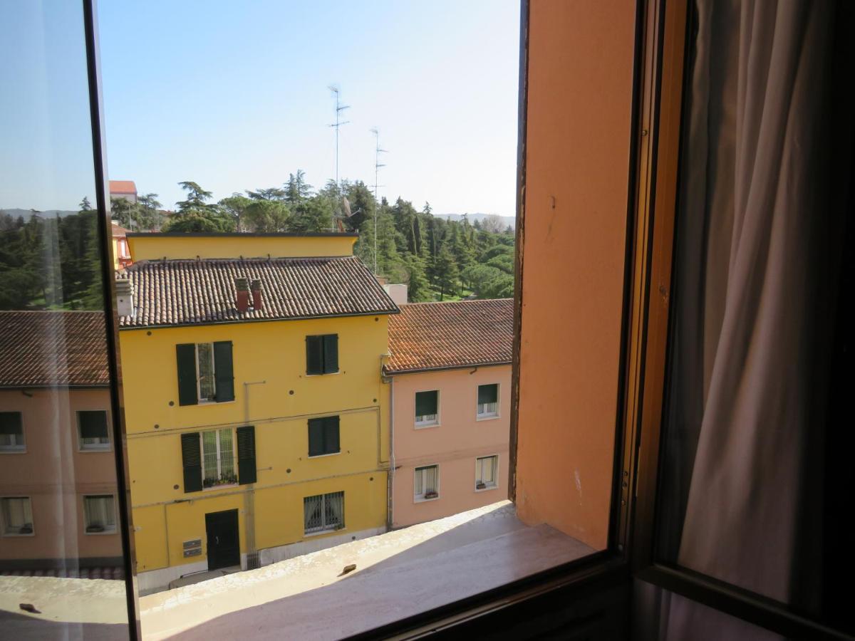 Hotel Antico Borgo Риоло-Терме Экстерьер фото
