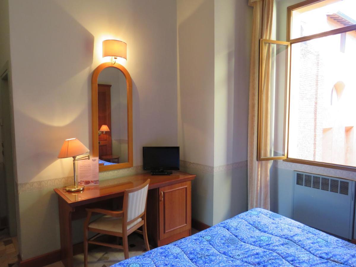 Hotel Antico Borgo Риоло-Терме Экстерьер фото